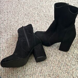 Steve Madden Black Heeled Boots